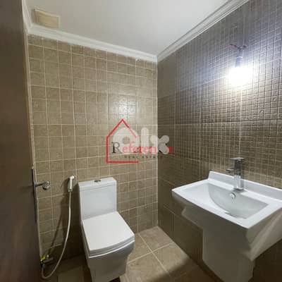 Apartment for sale in Sin El Fil شقة للبيع في سن الفيل