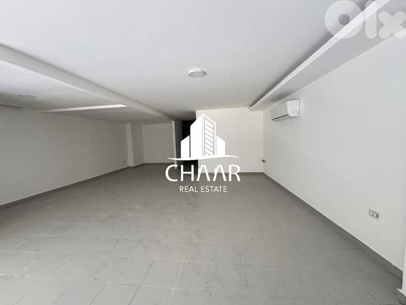 Shop with Mezzanine for Rent in Verdun #R2383 0