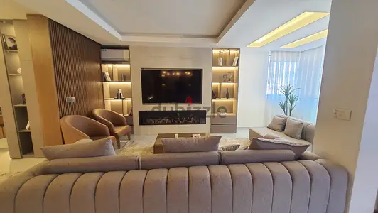 luxurious furnished apartment for rent in Ras El Nabehشقة للإيجار