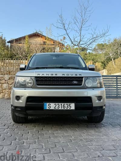 Super Clean Range Rover 2010 Luxury بحالة خارقة