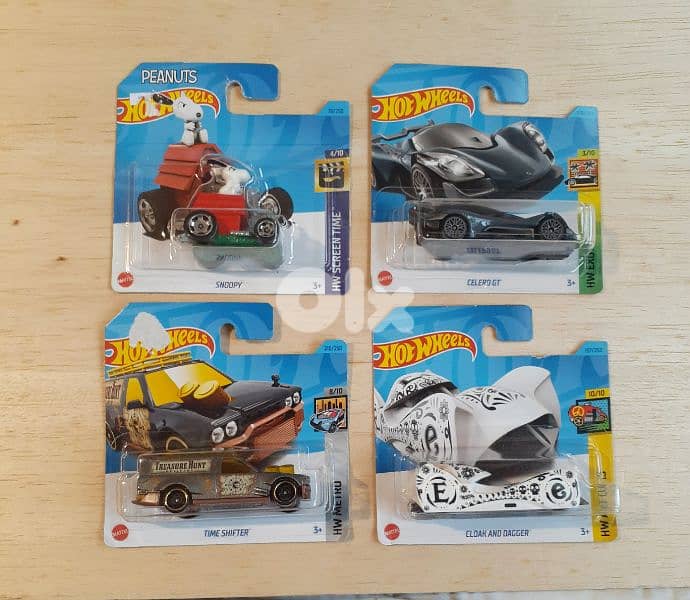 Hot Wheels (2023) diecast car model 1;64. 2