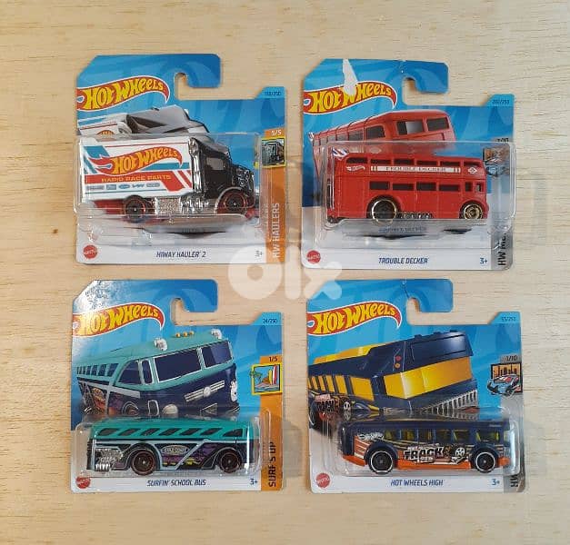 Hot Wheels (2023) diecast car model 1;64. 5