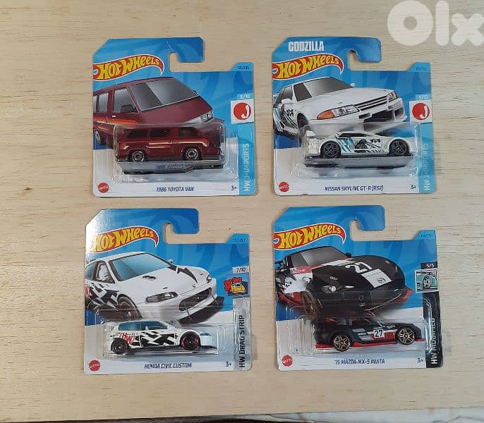 Hot Wheels (2023) diecast car model 1;64. 11