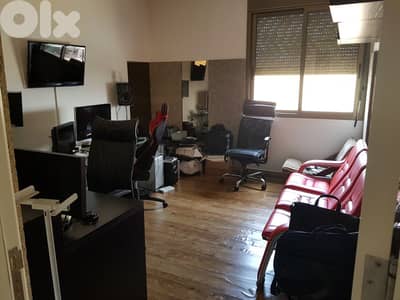 Apartment for Sale in Jdeideh شقة للبيع في الجديدة