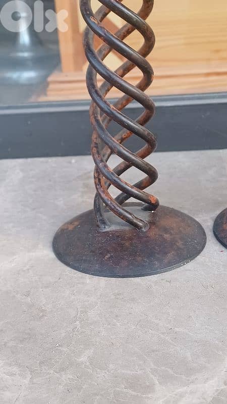 antique 8