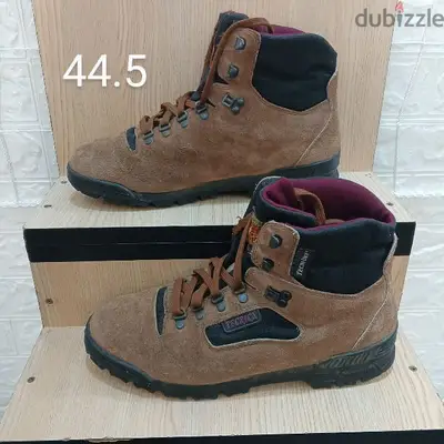 Men shoes size 44.5