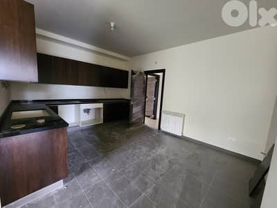 Apartment for sale in Ain Aar شقة للبيع في عين عار