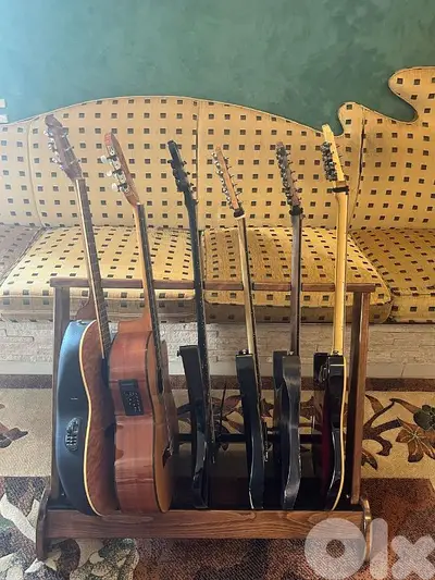 Brand new'5 way multi guitar stand