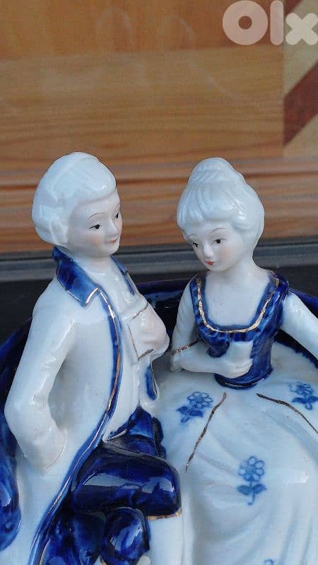 antique 9