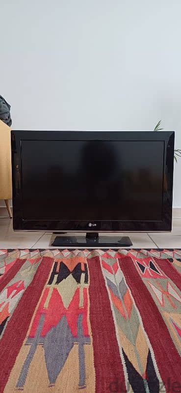 LG 32 in,with star sat receiver, 0