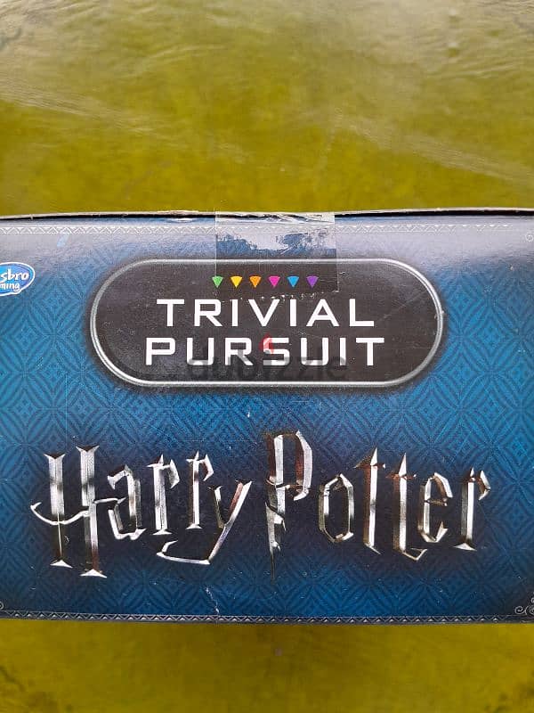 HARRY POTTER card game Trivial pursuit  600 questions for Enthusiasts 0
