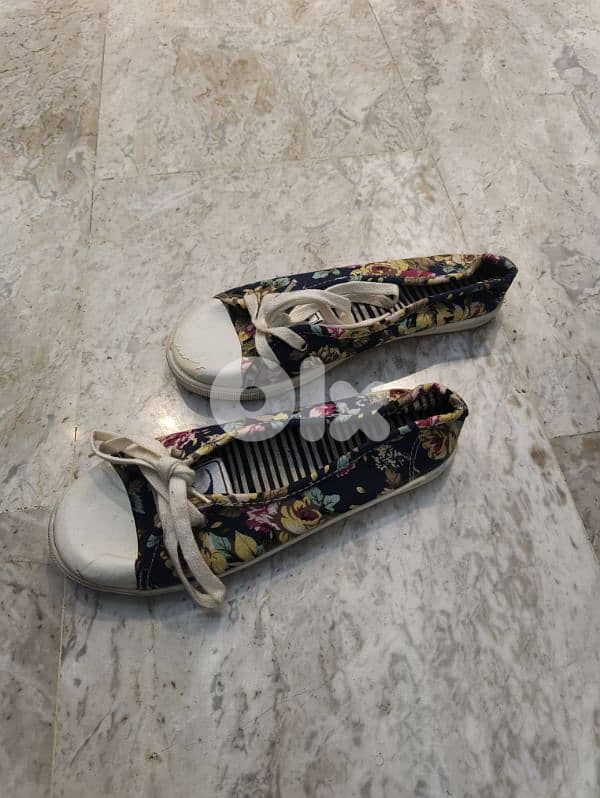 Shoes size 37 0