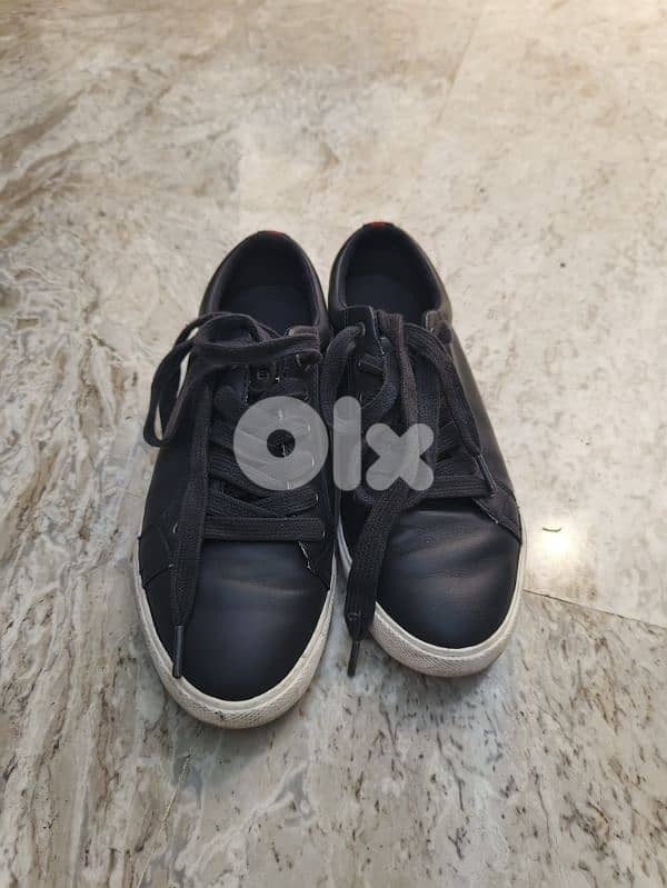 Hilfiger shoes size 40 0