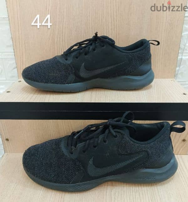 Nike shoes size 44 0