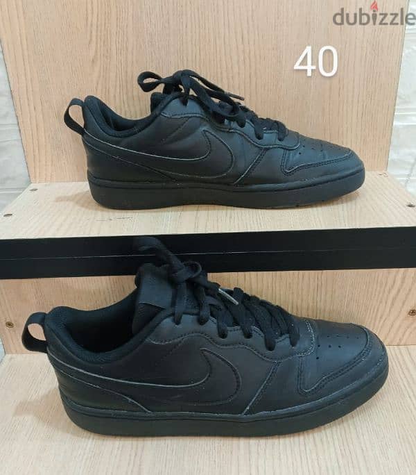 Nike shoes size 40 0