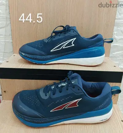 Navy blue shoes size 44.5