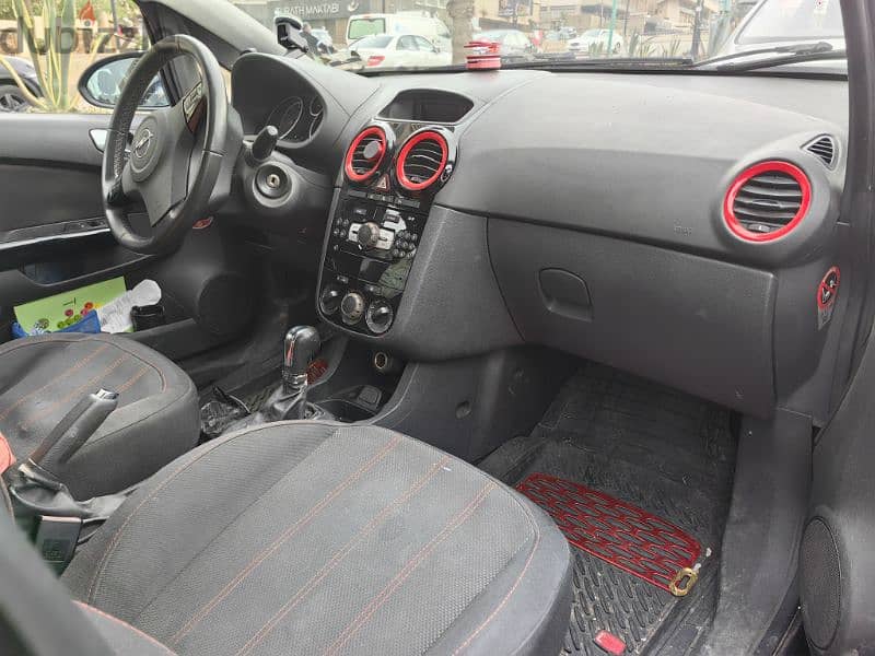 Opel Corsa 2011 0