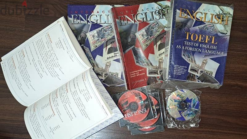 ١٠ كتب لتعلم اللغة الانكليزية + ٨ تسجيلات (CD) 0