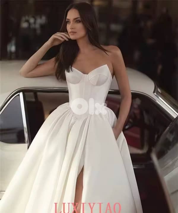 Wedding dress for sale 1