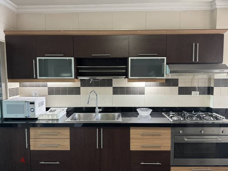 Top Floor 4-Bedroom Apartment in the heart of Beirut 0