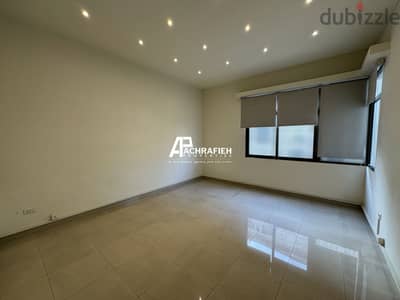 Office for Rent In Downtown - مكتب للأجار في وسط بيروت