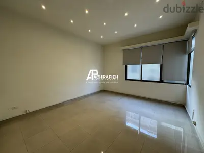 Office for Rent In Downtown - مكتب للأجار في وسط بيروت
