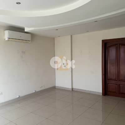 Office for rent in Jal El Dib JS143 مكتب للإيجار  في جل الديب