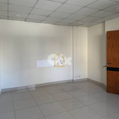 Office for rent in Jal El Dib JS143 مكتب للإيجار  في جل الديب