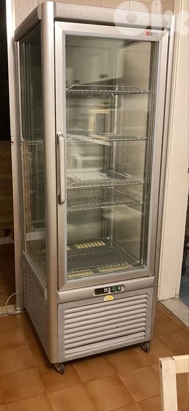 refrigerator 4