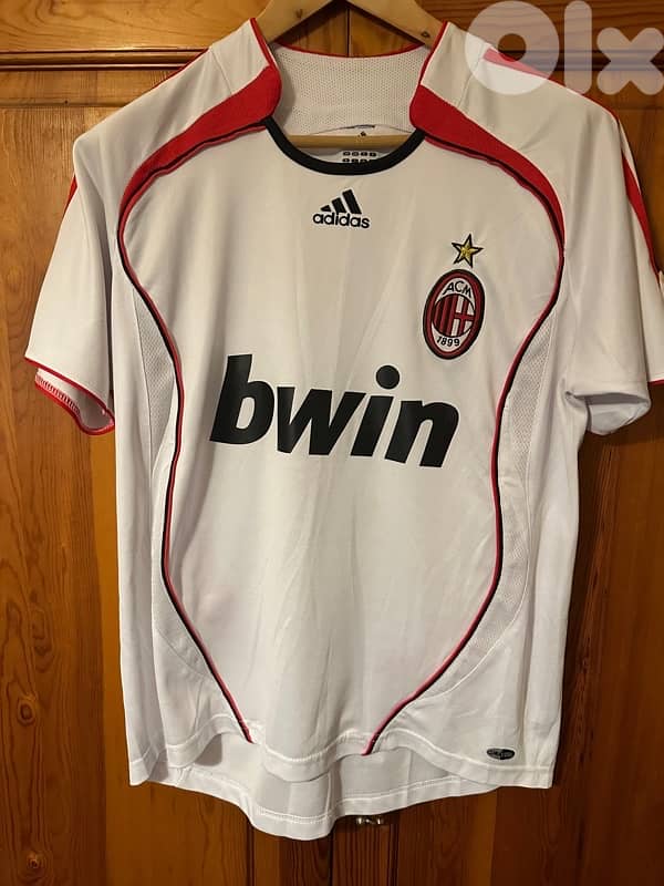 Adidas Shirt 0