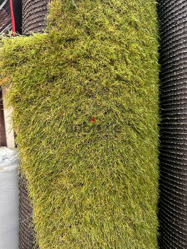 Artificial Grass Rolls – Landscaping & Decoration 8
