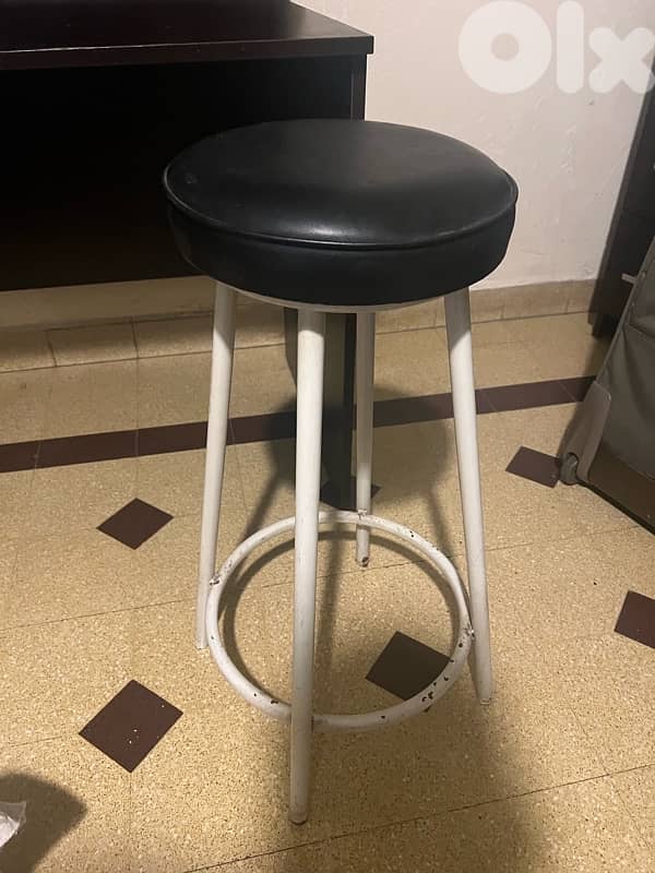chair 0