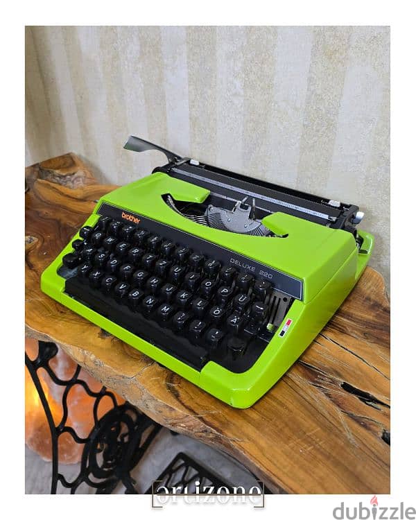 Brother Deluxe 220 typewriter dactylo 1