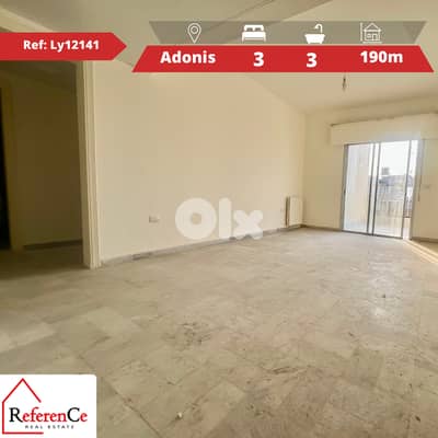 Apartment with sea view in Adonis شقة مطلة على البحر في أدونيس