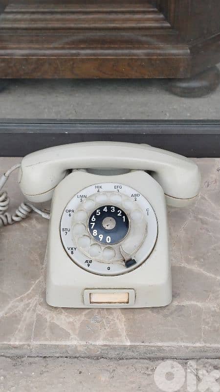 antique 0