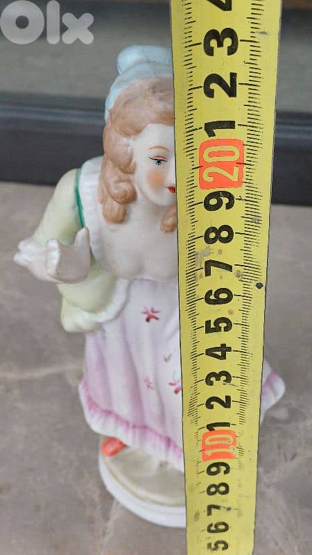 antique 8
