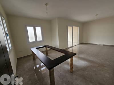 RWB292EA - Apartment for sale in Halat Jbeil