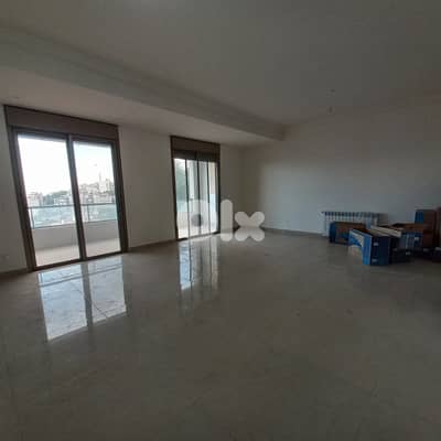Apartment with open view in Prime Biaqout for sale شقة في بياقوت للبيع