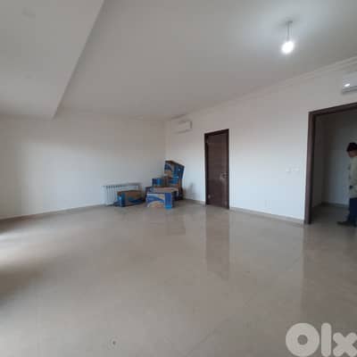 Apartment with open view in Prime Biaqout for sale شقة في بياقوت للبيع