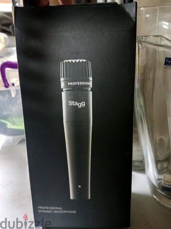 stagg microphone and stand 0