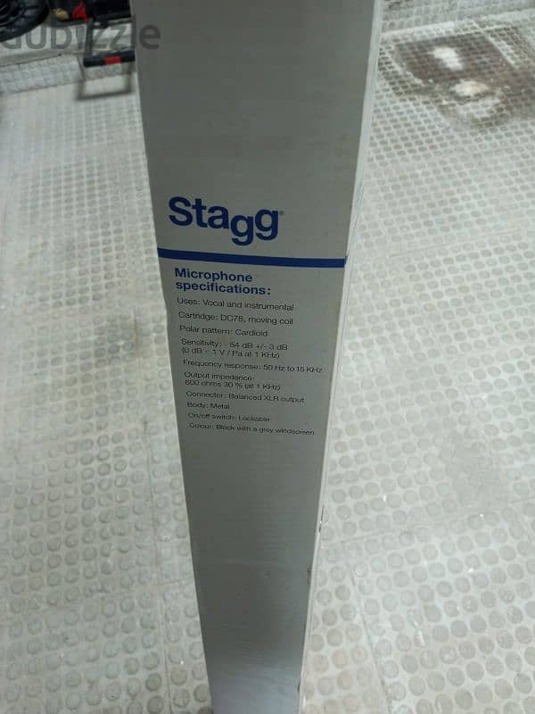 stagg microphone and stand 3
