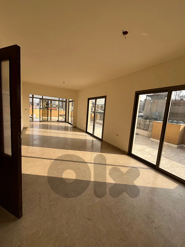 Apartment for sale in Beirut - شقة للبيع في بيروت