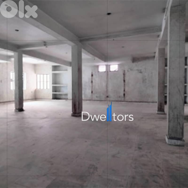Warehouse for rent in Sabtieh - 850 SQM - 4.5 M Height 0