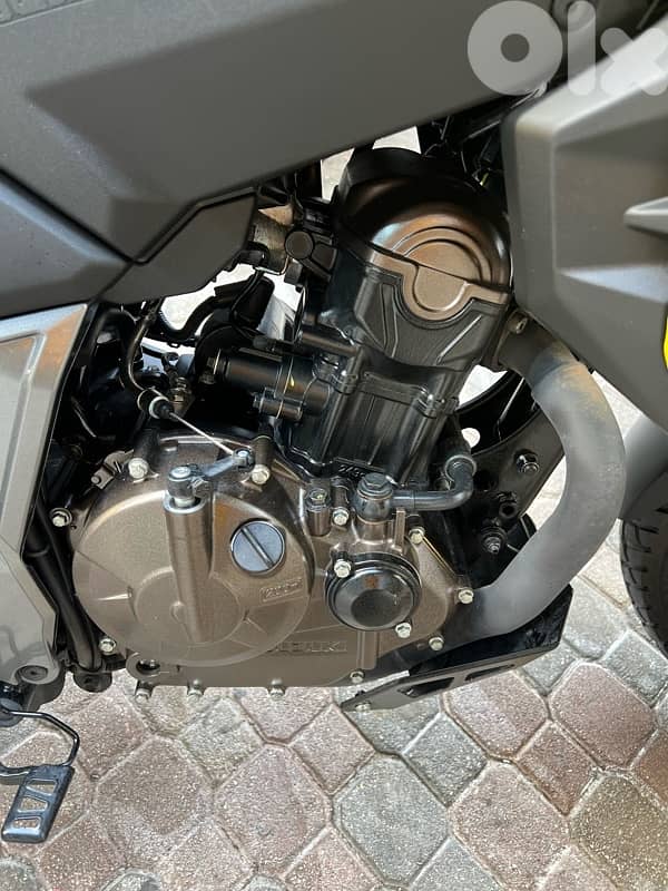 Suzuki V -Strom 250 cc dual plug 7