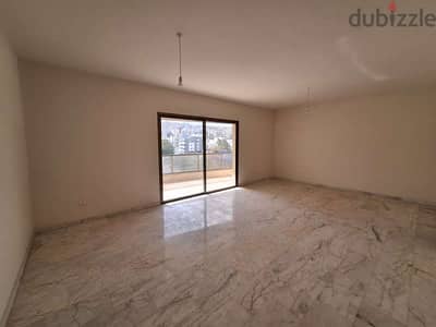 Spacious Office for Rent in Jisr El Bacha