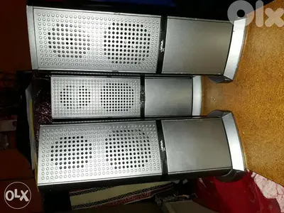 3 surround STAR speakers 4ohm 15Watts each speaker (rear,front,center)