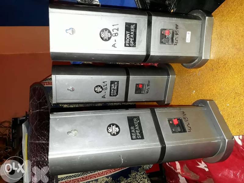 3 surround STAR speakers 4ohm 15Watts each speaker (rear,front,center) 6