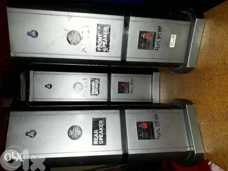 3 surround STAR speakers 4ohm 15Watts each speaker (rear,front,center) 7