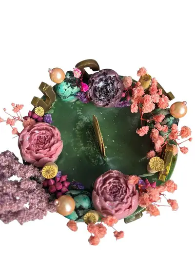 The Armenian Alphabet Botanical Scented Candle