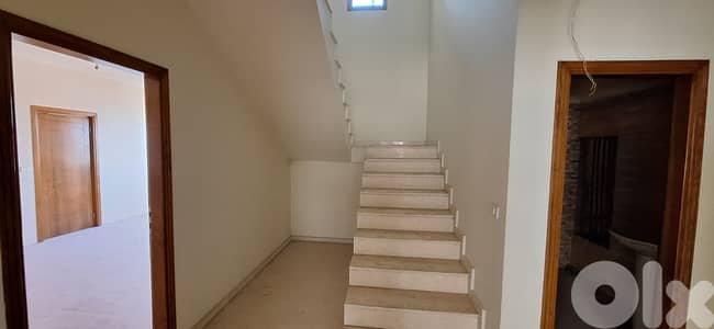 Penthouse for Sale in Dekwaneh  بنتهاوس للبيع في دكوانة